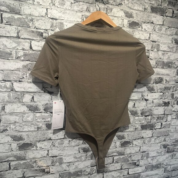 NWT Lululemon Stretch Cotton Rib Crewneck SS Bodysuit Thong Size Small (WSHG) - Picture 6 of 16